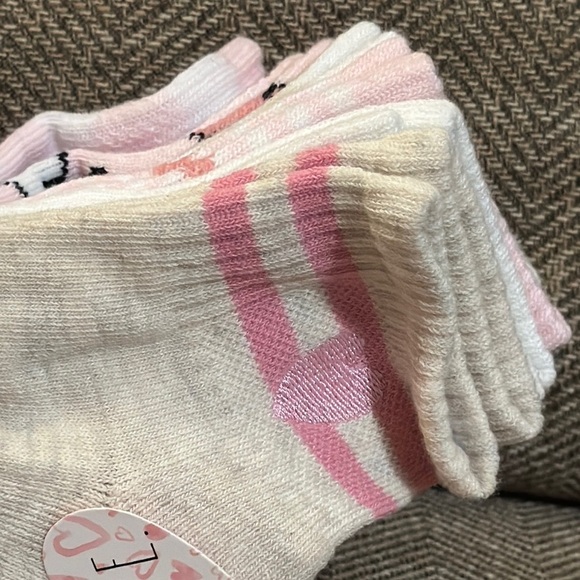 NWT Rae Dunn 6 Pair WMN’s Cushion Quarter Socks Valentine’s Day - Picture 3 of 11